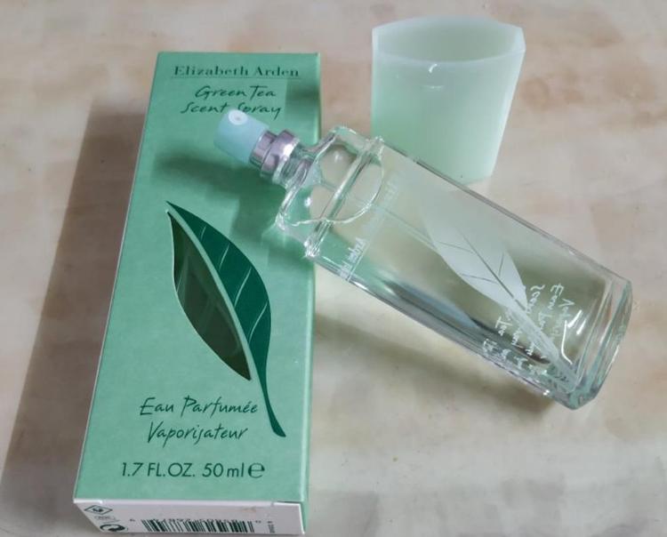 伊丽莎白绿茶香水保质期