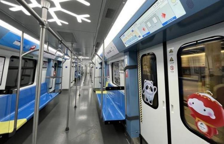 地铁能带多少ml的防晒喷雾