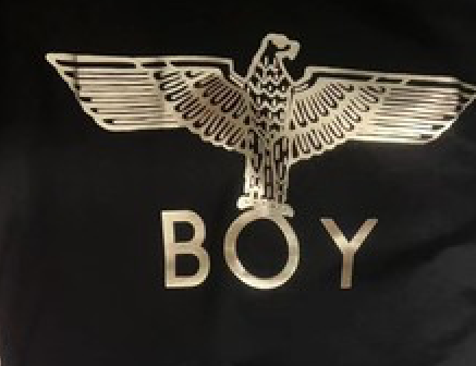 带翅膀的衣服是什么牌子