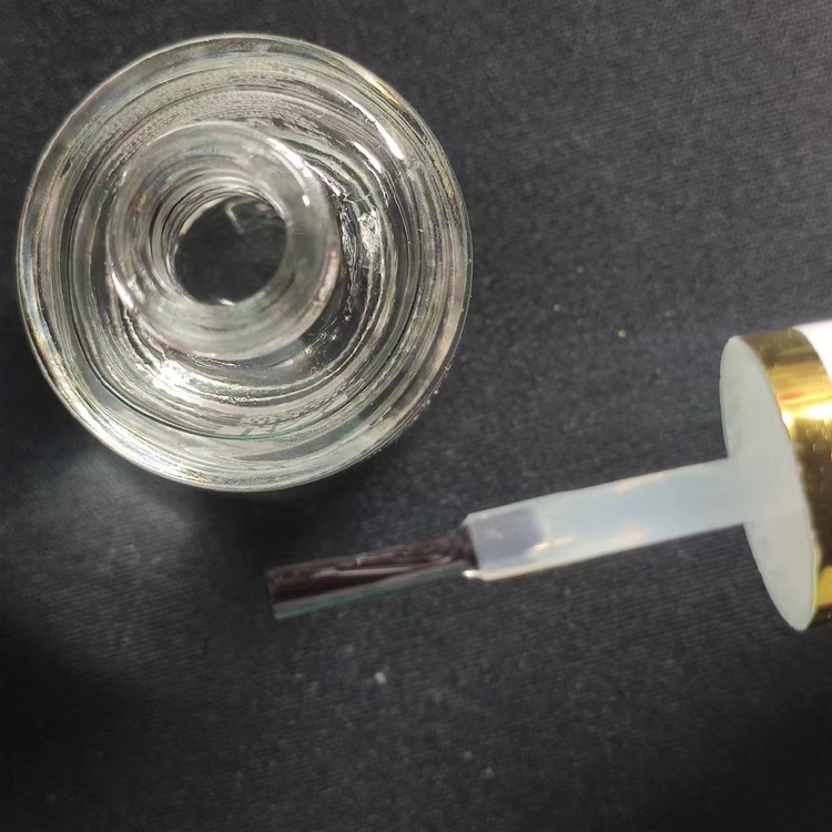 底胶粘稠了怎么回事