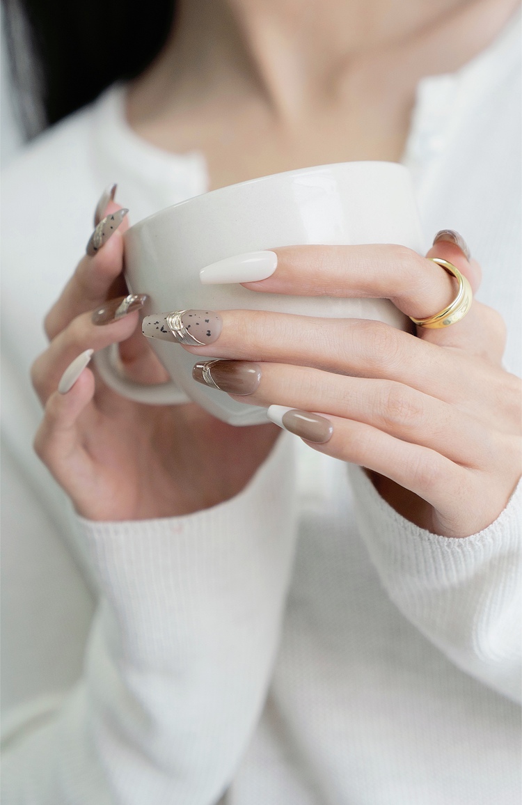 ins显白美甲图片