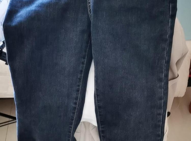 牛仔裤掉毛绒怎么处理