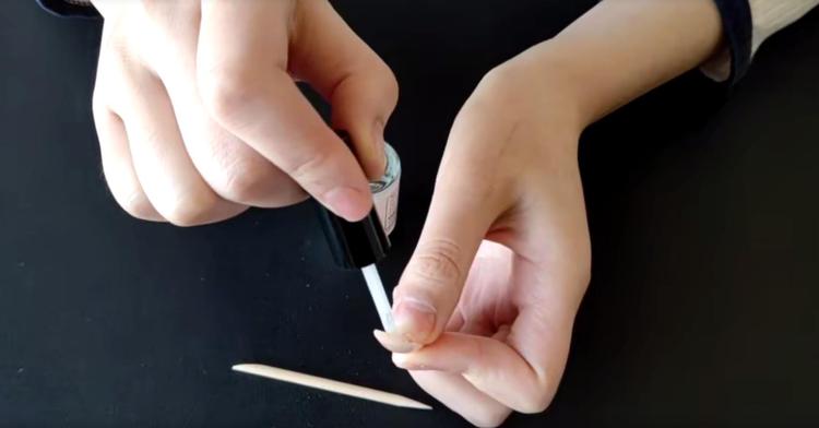 穿戴甲多久不能沾水