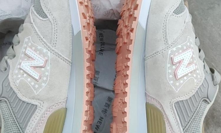 n字母运动鞋是什么牌子