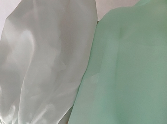 聚酯纤维面料夏天穿热吗