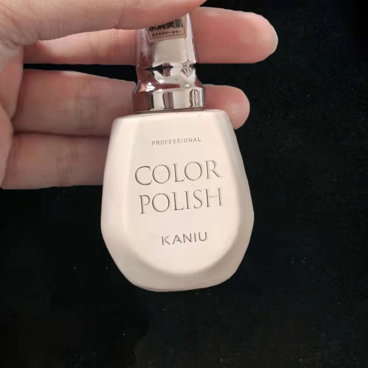 指甲油怎么才能快速的干