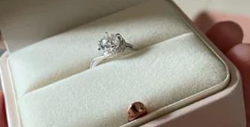 培育钻石和天然钻石怎么区别