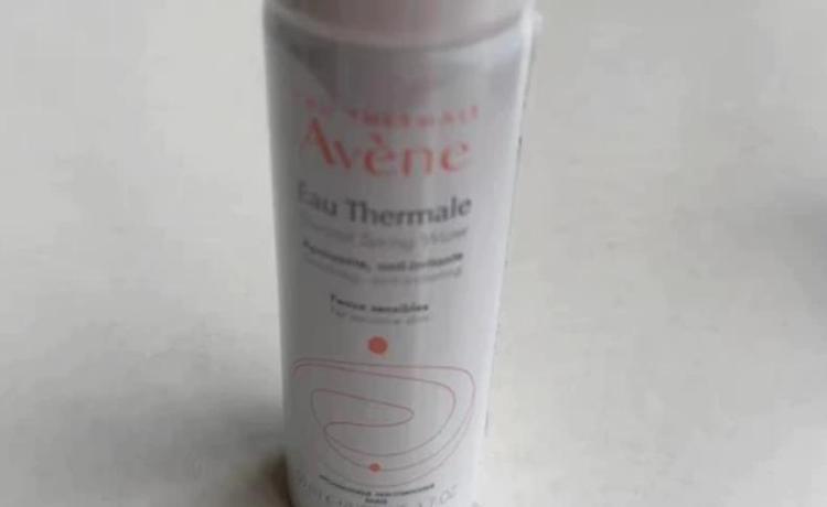 雅漾喷雾开了一年还能用吗