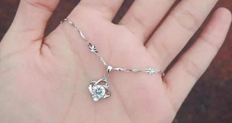 铂金和银饰区别在哪