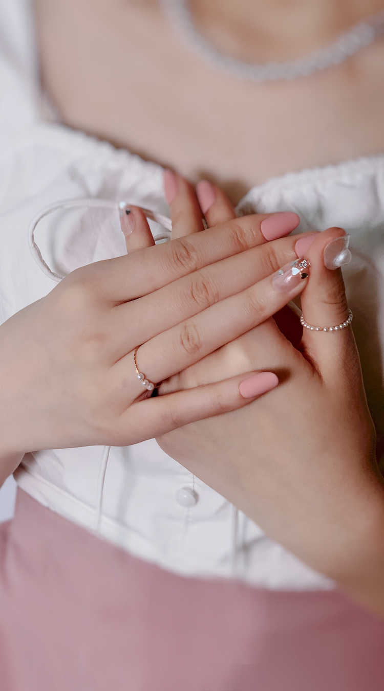 可卸底胶和底胶的区别