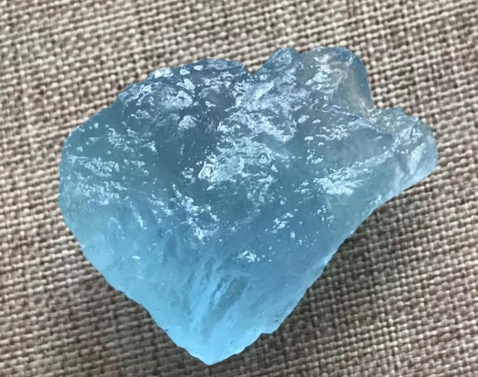 海蓝宝的功效与作用