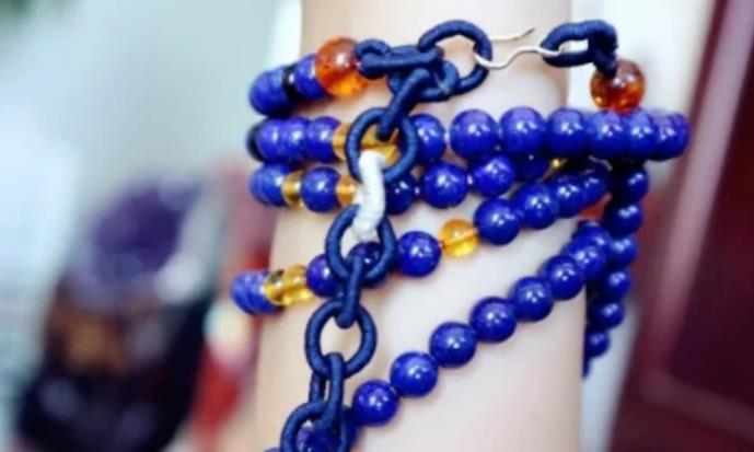 青金石属于什么宝石