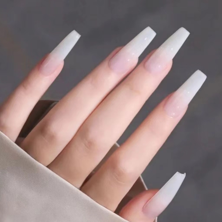 甲片就是延长甲吗