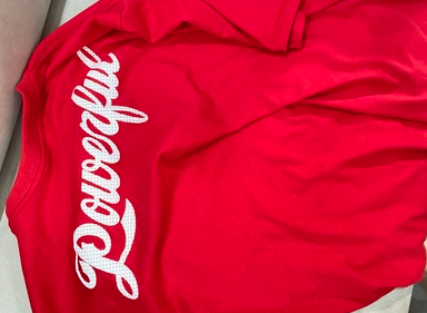 皮肤暗黄的人穿什么颜色显白