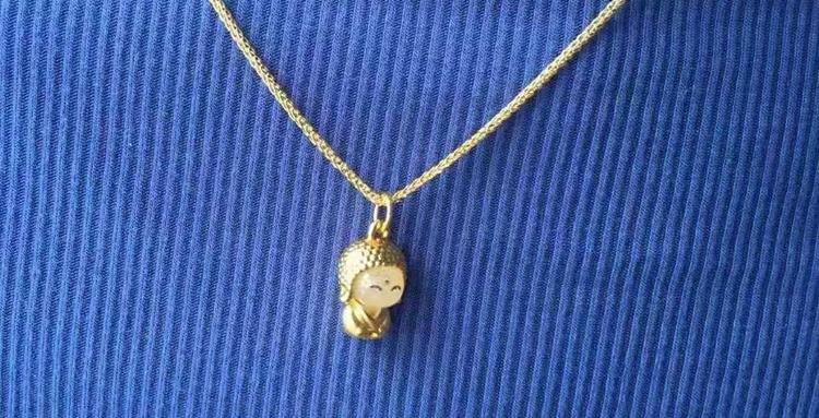 金镶玉吊坠的寓意