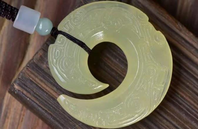 和田玉和岫玉的区别