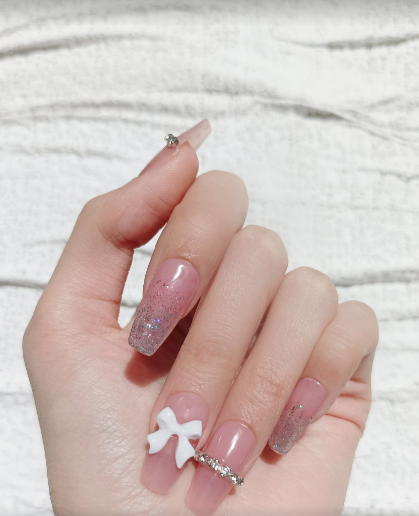 什么情况需要贴甲片