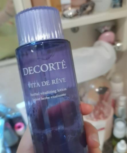 黛珂精致洁面成分