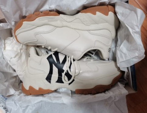 mlb鞋子偏大还是偏小