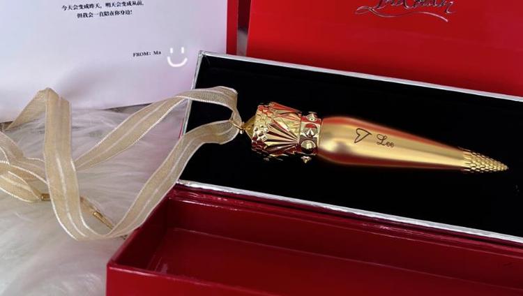 萝卜丁口红什么牌子