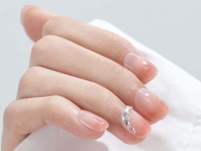 穿戴甲有气泡怎么办