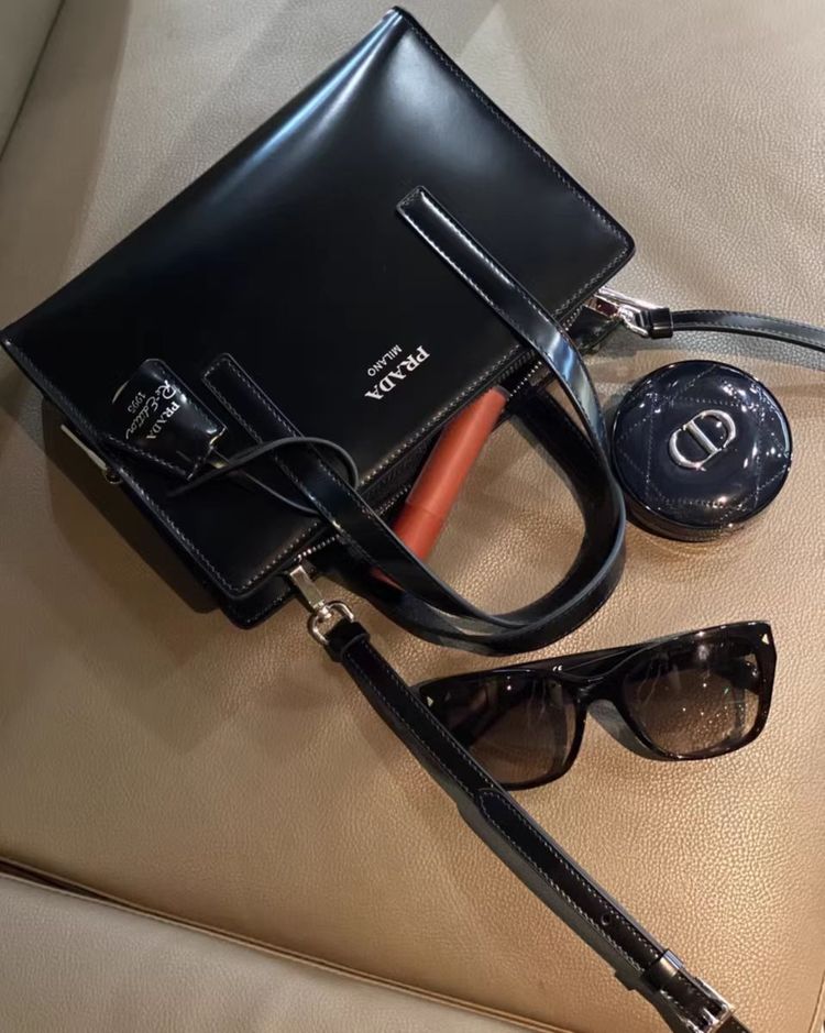 prada是什么牌子