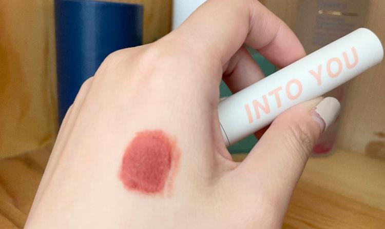 intoyou唇釉哪个国家的