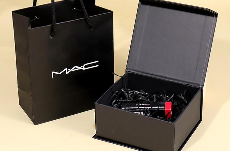 魅可查真伪码在哪里