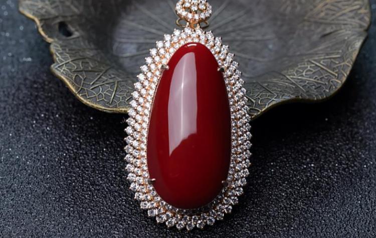 红珊瑚的保养方法和注意事项