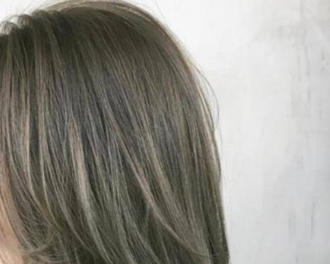 漂了头发多久能烫