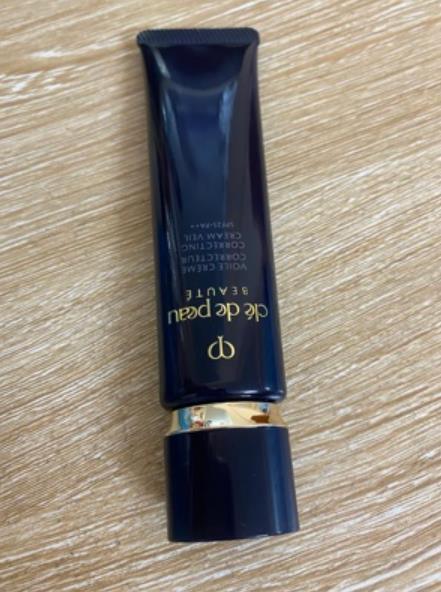 资生堂和cpb是一个牌子吗