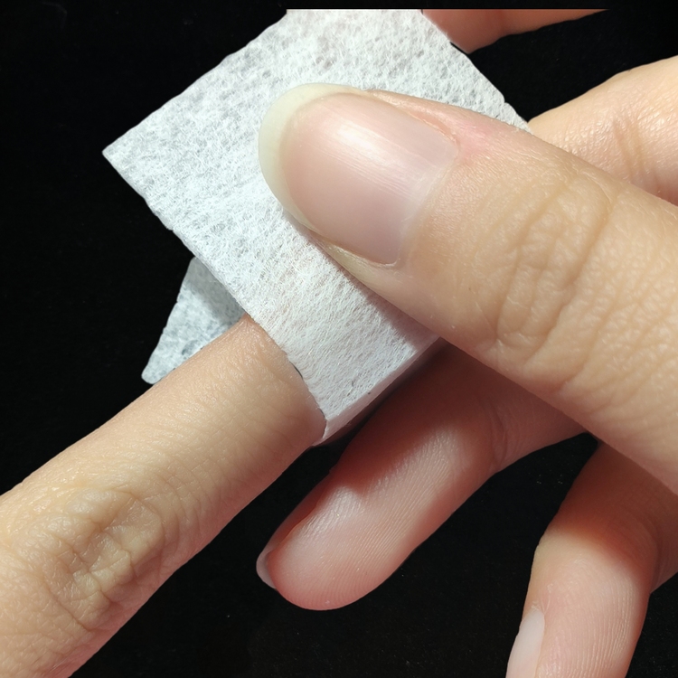 穿戴甲还用去死皮吗