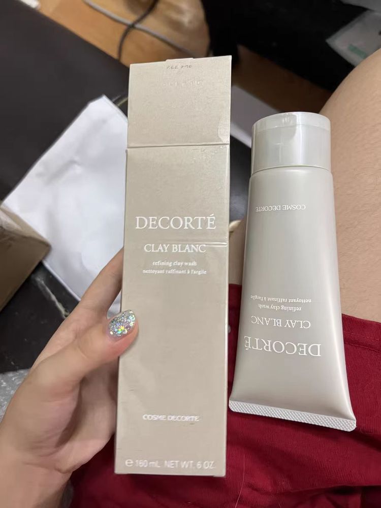 黛珂洗颜霜是什么