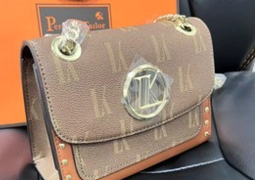 lk包包什么牌子