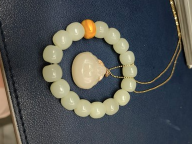 玉石和翡翠有啥区别