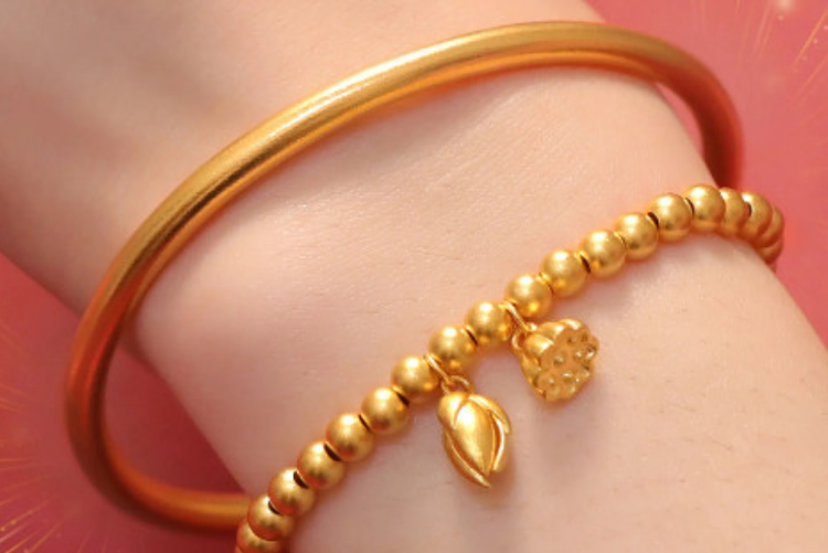 手镯54和56都能戴选哪一个