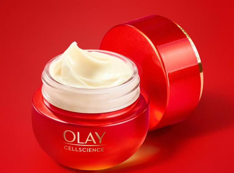 玉兰油a醇眼霜白天可以用吗