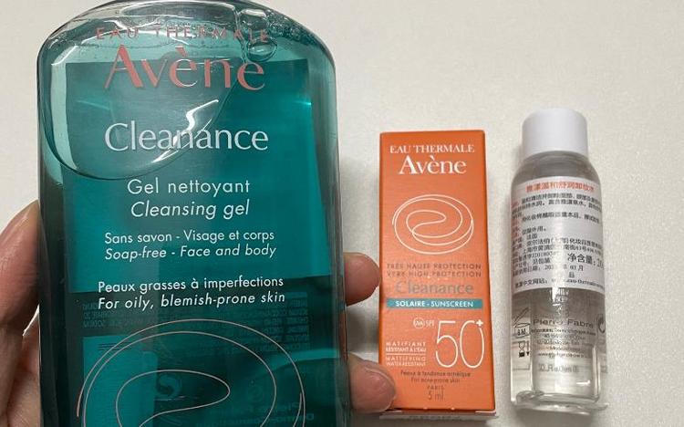 雅漾洗面奶适合敏感肌吗