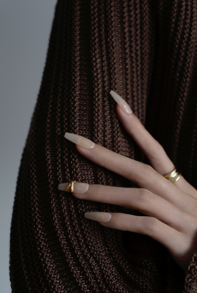 美甲ins小众高级显白裸色