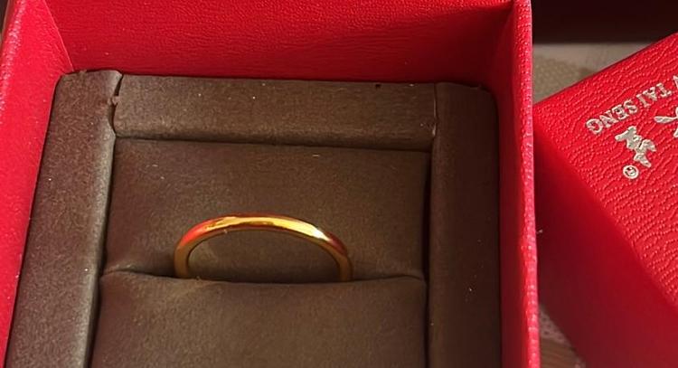 黄金变色是什么原因