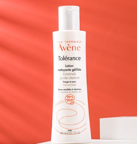 用雅漾免洗洗面奶后可以用水清洗吗