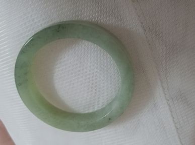 玉石和翡翠有啥区别