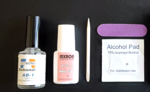 贴甲片需要打磨薄些吗