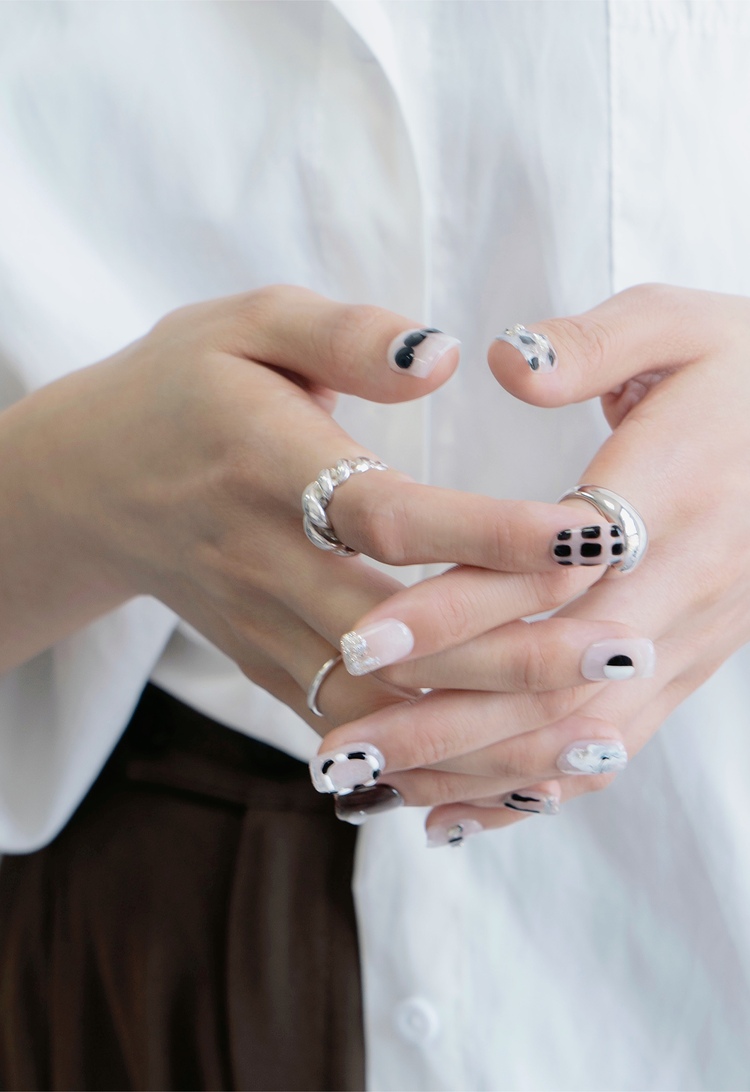 ins简约高级美甲