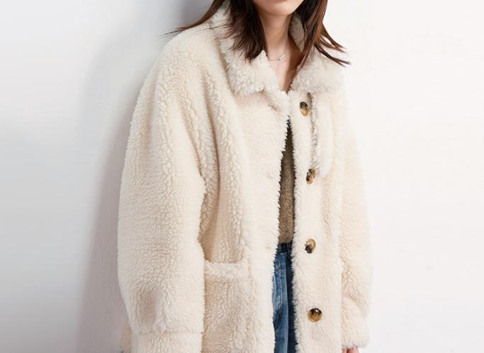 摇粒绒和羊羔绒的区别