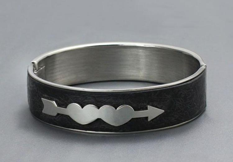 钛钢和合金哪个不掉色