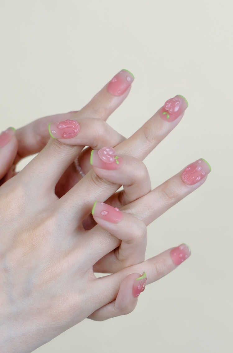 穿戴甲能长期戴吗