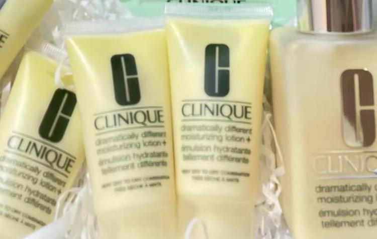 怎样区分倩碧有油和无油