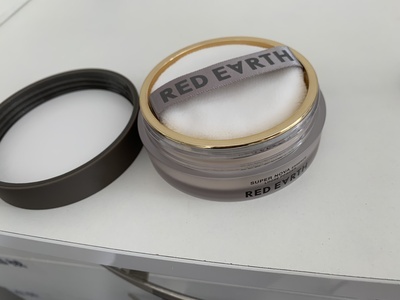 定妆喷雾和散粉区别