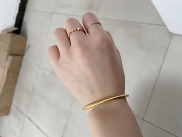 黄金戴久了会变色吗